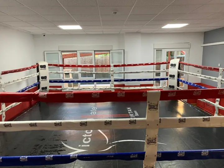 El cuadrilátero boxeo — artes marciales-studio en Villanueva de la Torre — 3