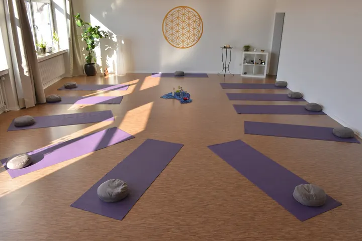 Kundalini Yoga - Sabrina Neu — yoga-studio in Innenstadt, Schweinfurt — 2