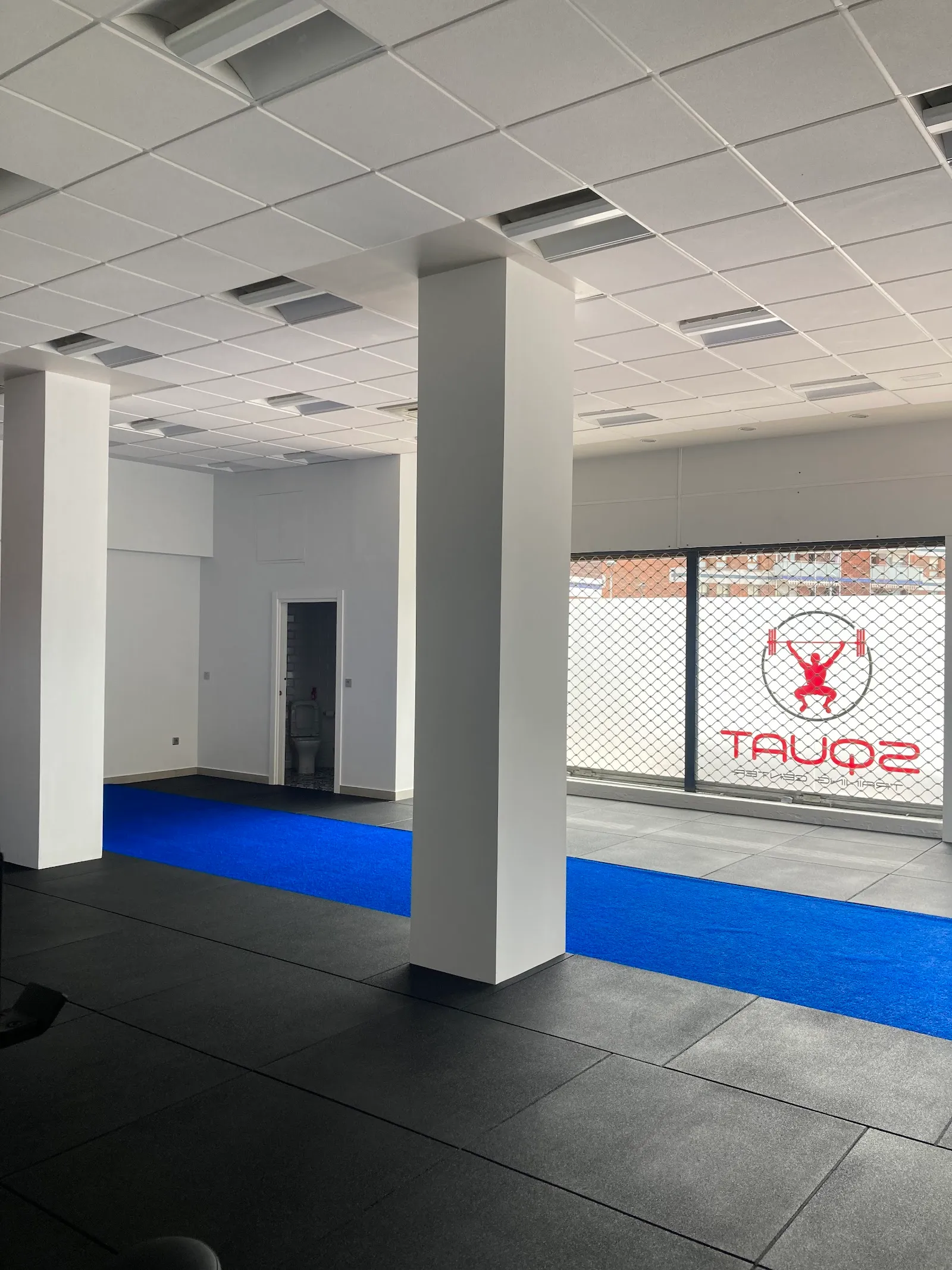 Squat Training Center — entrenamiento personal-studio en Arteaga Derio — 3