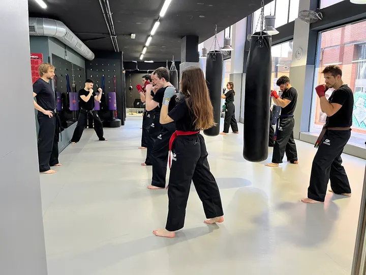 Golden Kyu Les Corts — artes marciales-studio en Barcelona — 3