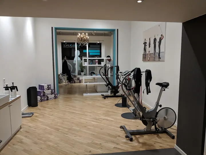 EMS-Lounge Krefeld - Fischeln — EMS-Training in Fischeln, Krefeld