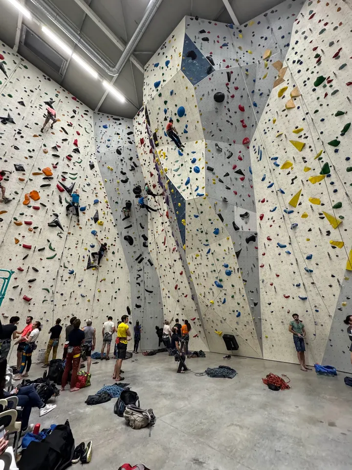 Just Climb! Palestra di Arrampicata — arrampicata-studio a Gavassa, Reggio Emilia — 2