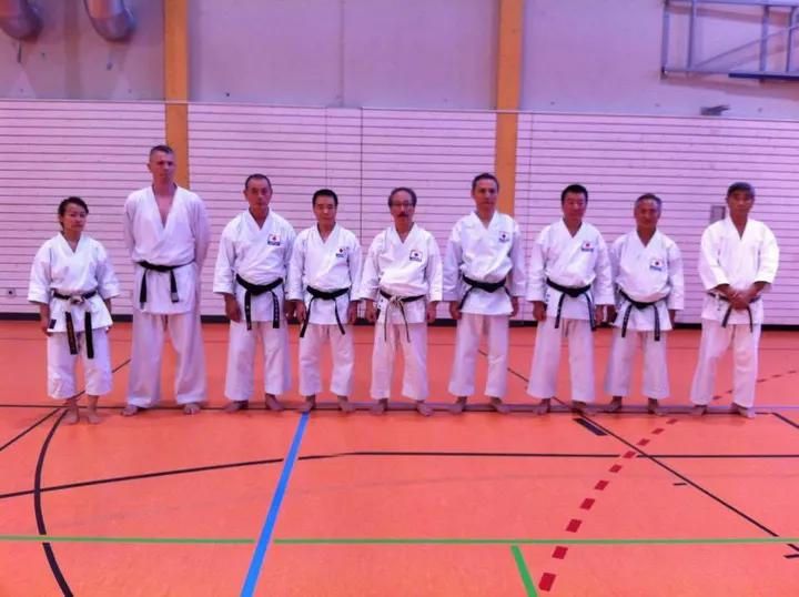 Dojo Shunpukan - Karate in Düsseldorf — kampfsport-studio in Holthausen, Düsseldorf — 2