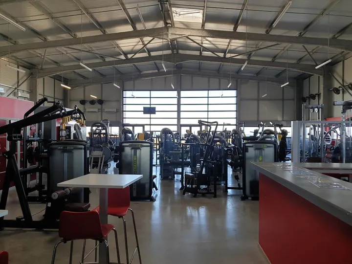 24heures Fitness — Musculation à Châteauneuf-les-Martigues