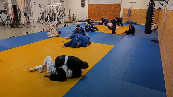 Escuela Takumi — artes marciales-studio en Milagrosa-Arrosadia, Pamplona — 2