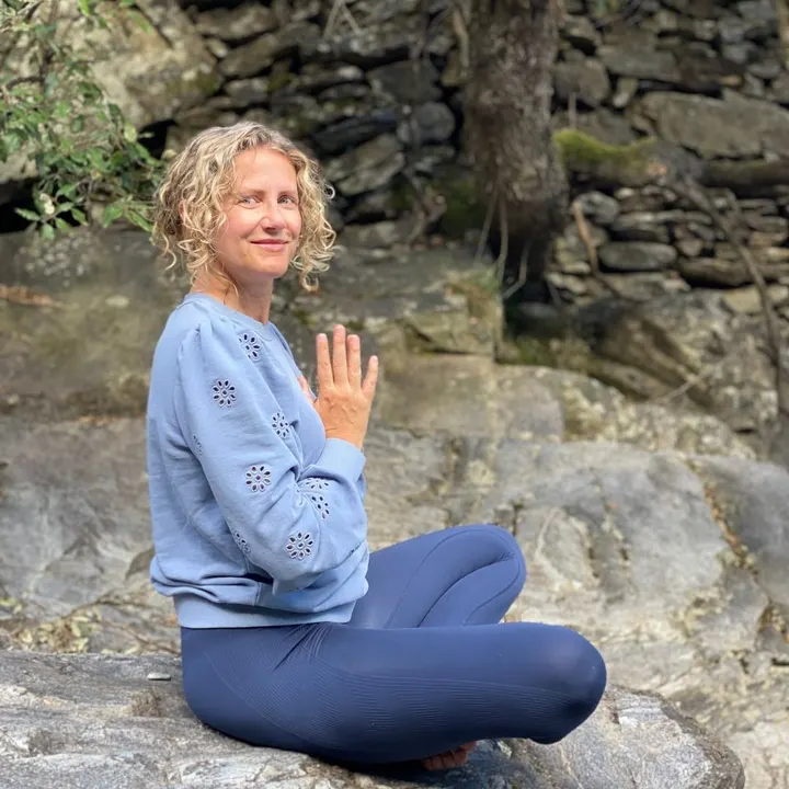Yoga med Mette Lejre — Træningsstudio i Assersmølle, Lejre