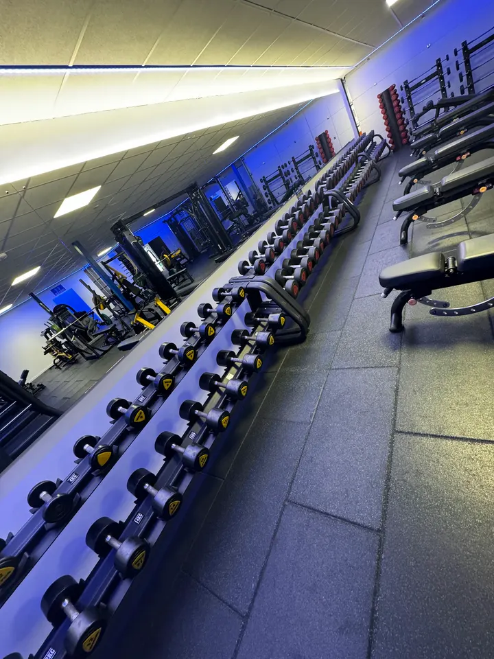 Pro-Physique Fitness Club & Pro Physique 24hr Gym — fitness studio in Tottleworth, Blackburn — 2