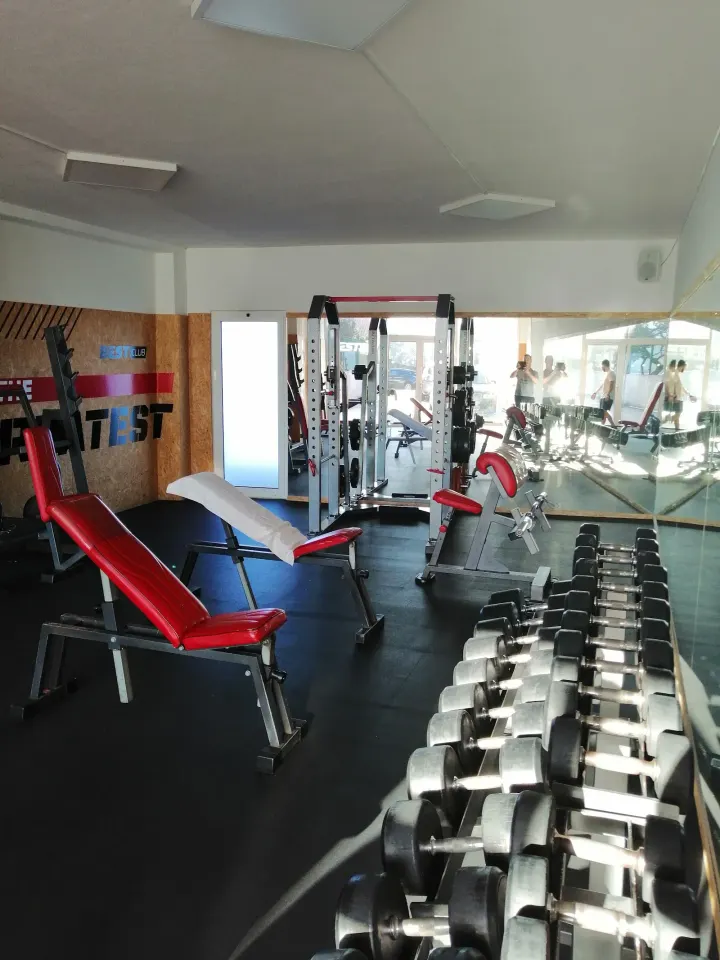 Academia Best Club — ginásio-studio em Porto — 2