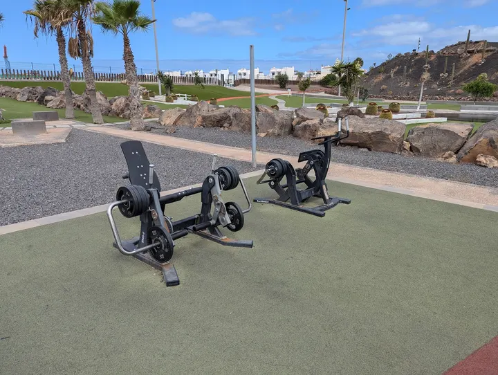 Yoga Kundalini Fuerteventura — yoga-studio en Corralejo Playa, Corralejo — 2