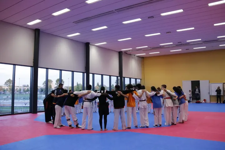 Olympic Taekwondo Den Haag Loosduinen — Vechtsport in Loosduinen, Den Haag
