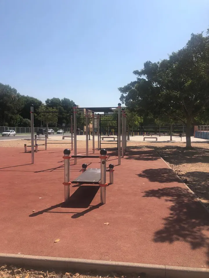 Area de calistenia MEIN.ES — entrenamiento funcional-studio en Cartagena — 4