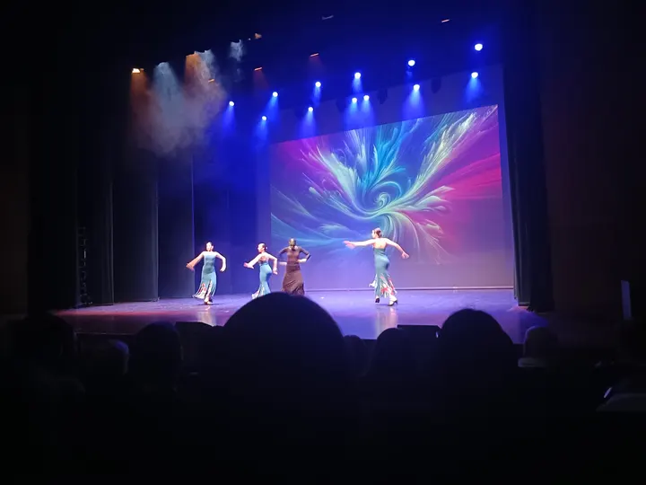 Escuela De Danza De León — Baile en Centro, León