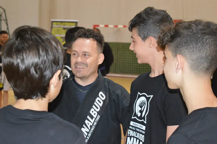 Finalbudo, Artes Marciales Mixtas Y Defensa Personal, Brazilian Jiu-Jitsu — artes marciales-studio en Barbate — 2