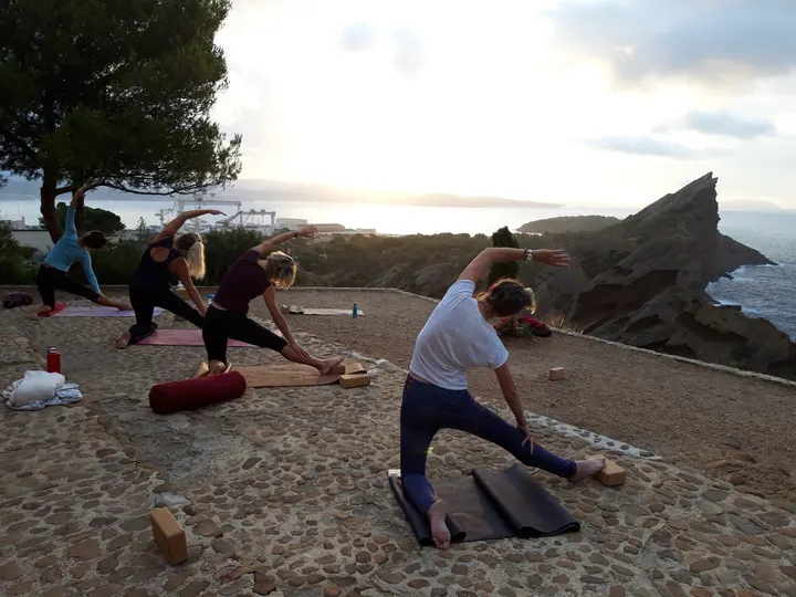 Yoga With Nat — Yoga à La Ciotat