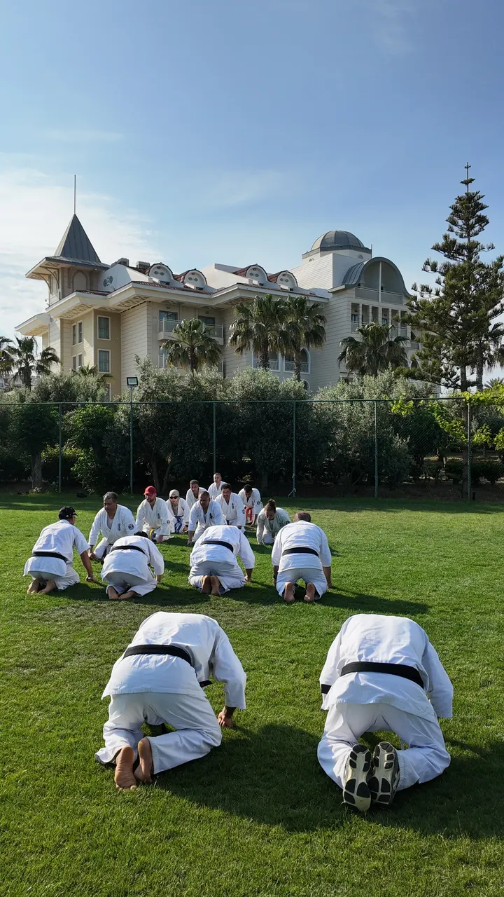 Kyokushinkai in Leiden — Vechtsport in Fortuinwijk, Leiden
