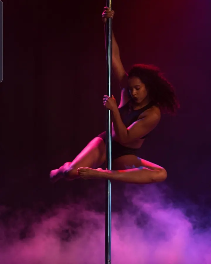 Liv pole dance — pole fitness-studio à 10e Arrondissement, Marseille — 3