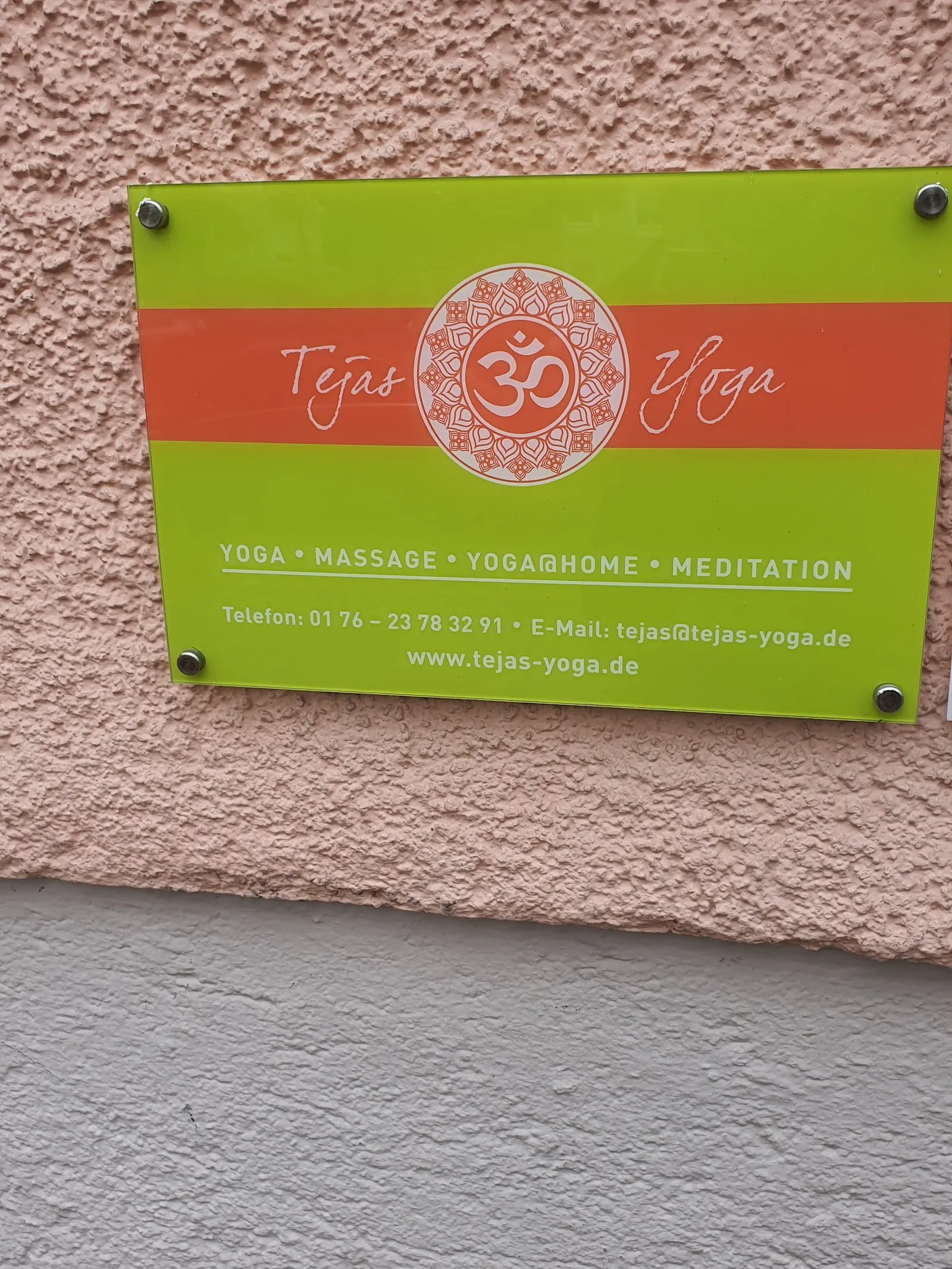 Tejas Yoga — yoga-studio in Am Waldfriedhof, München — 2