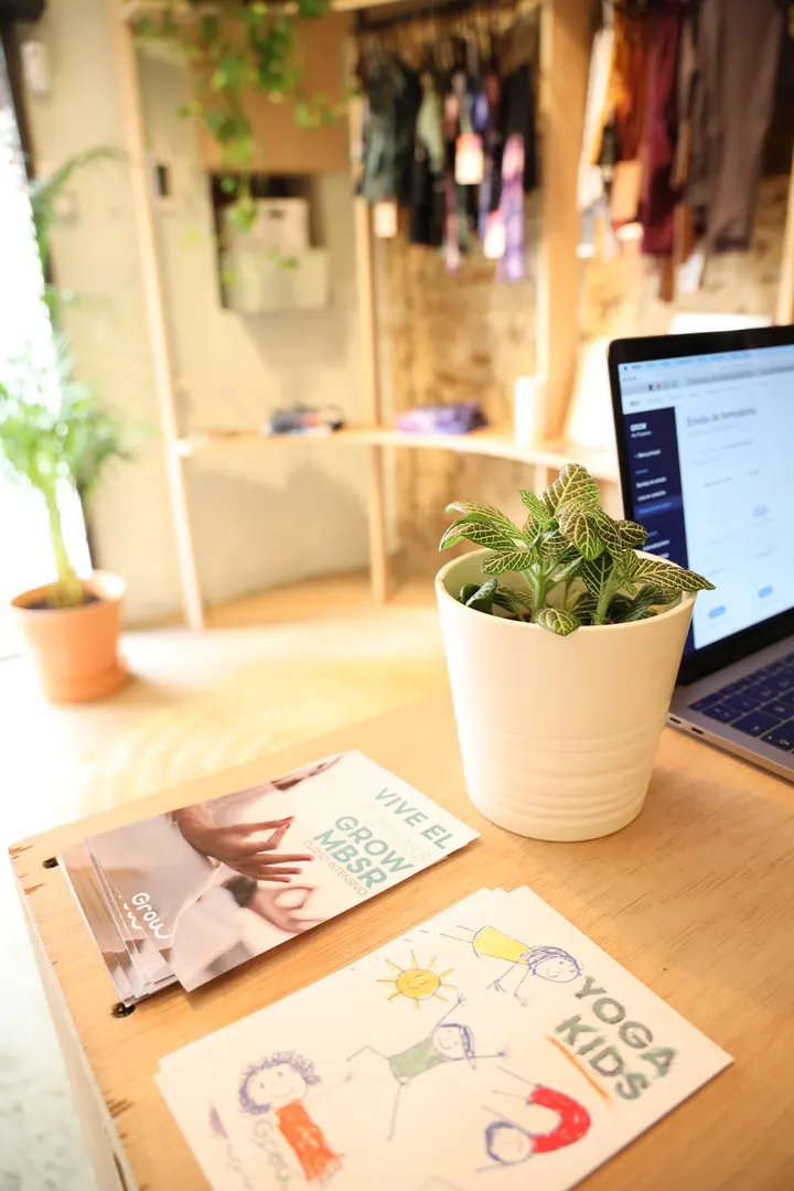 Grow Estudio Yoga y Coaching — Yoga en Gràcia, Barcelona