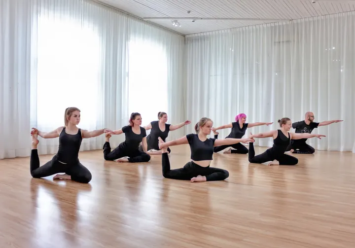 ToeStar — tanssi-studio – Anttila, Lohja — 3