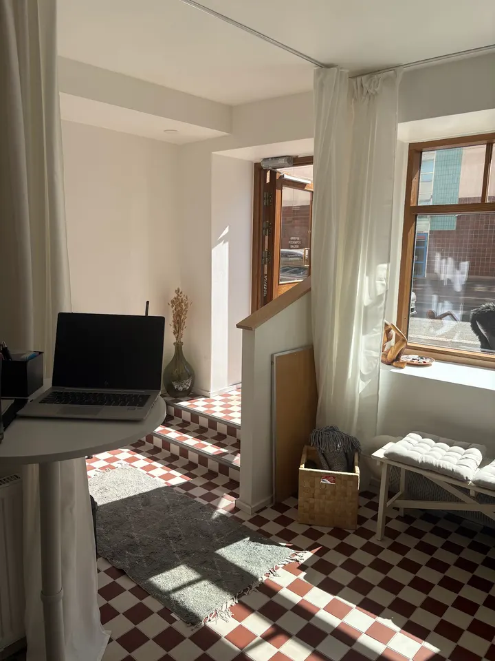 Rauha Healing — pt studio – Helsinki — 5