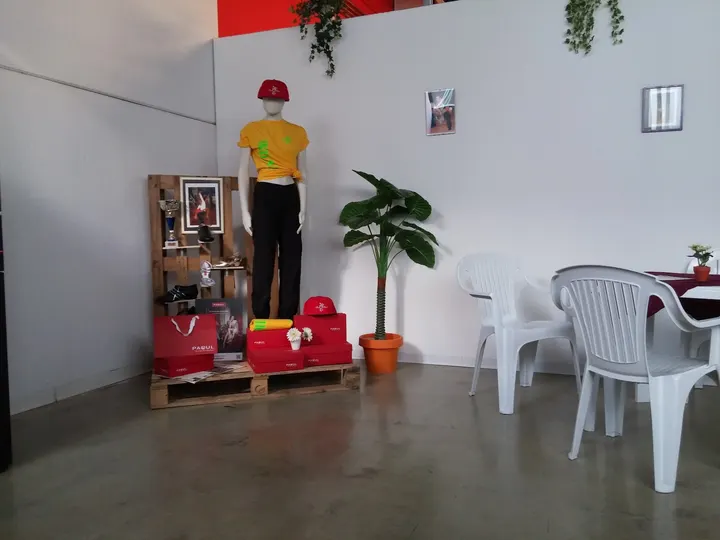 Future Dance School — Danza a Salata