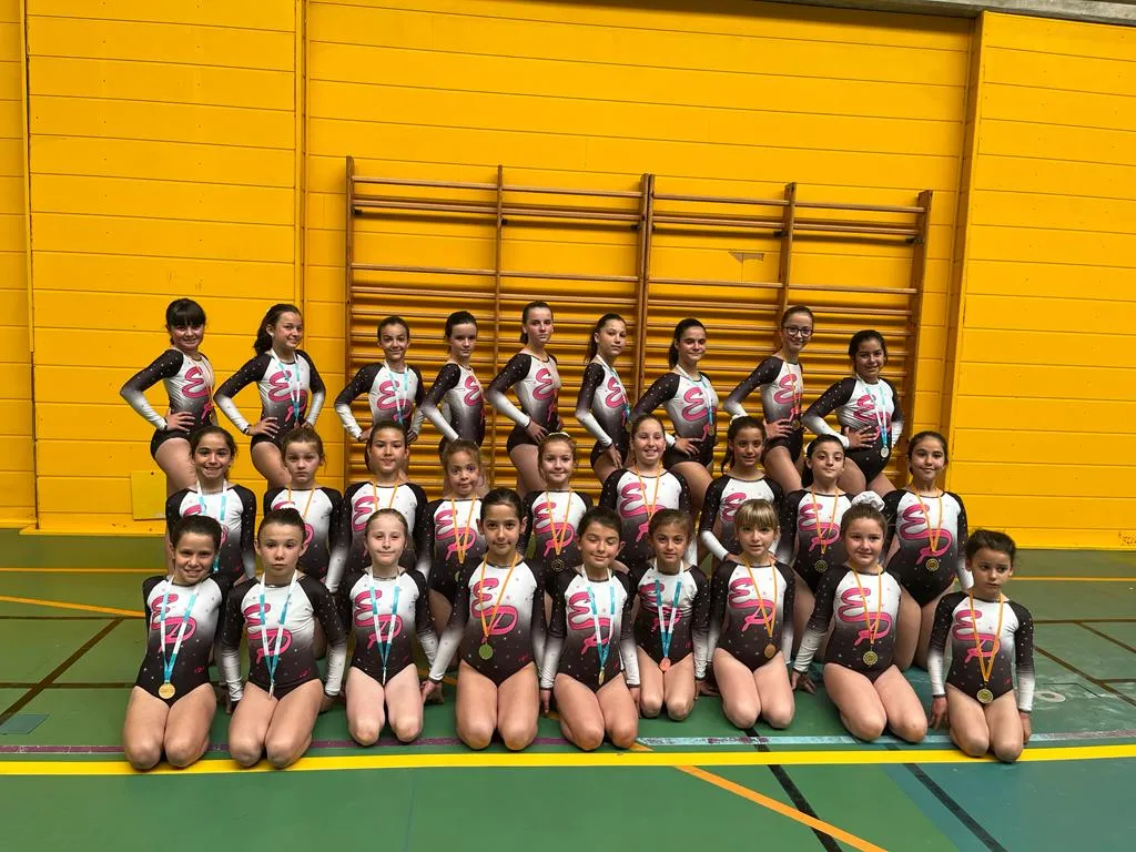 Club gimnastic Es Pla Marratxí,Palma de Mallorca — gimnasia-studio en Es Figueral - Can Farineta — 3