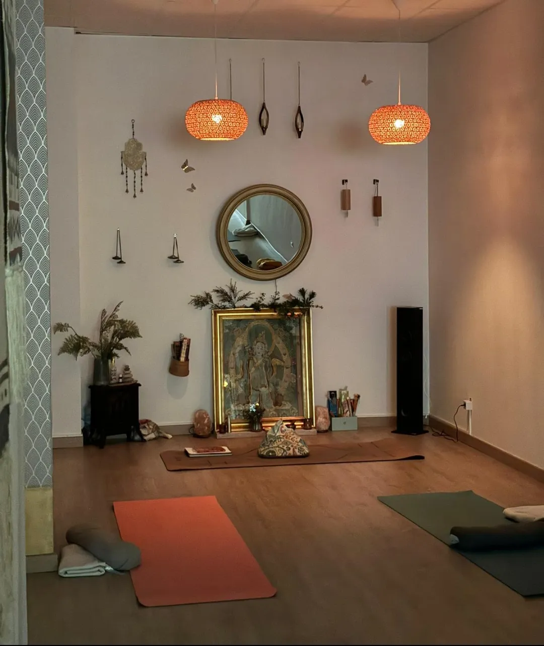 ALMA SERENA ( CENTRO DE YOGA, MEDITACIÓN Y CRECIMIENTO PERSONAL) — yoga-studio en Albacete — 5