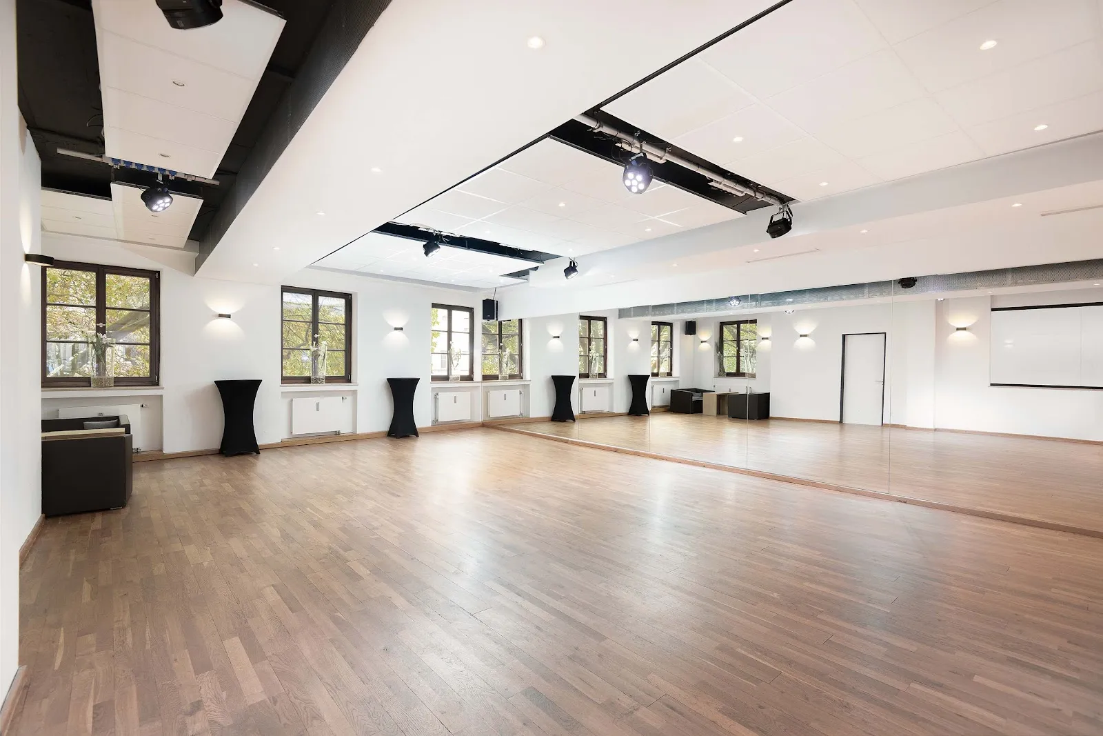 Tanzschule Wolfgang Steuer — tanz-studio in München — 4