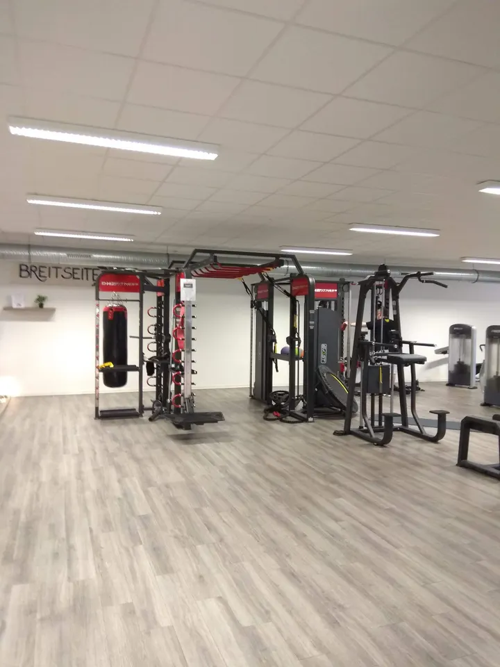 aktiVital — Fitnessstudio in Moormerland