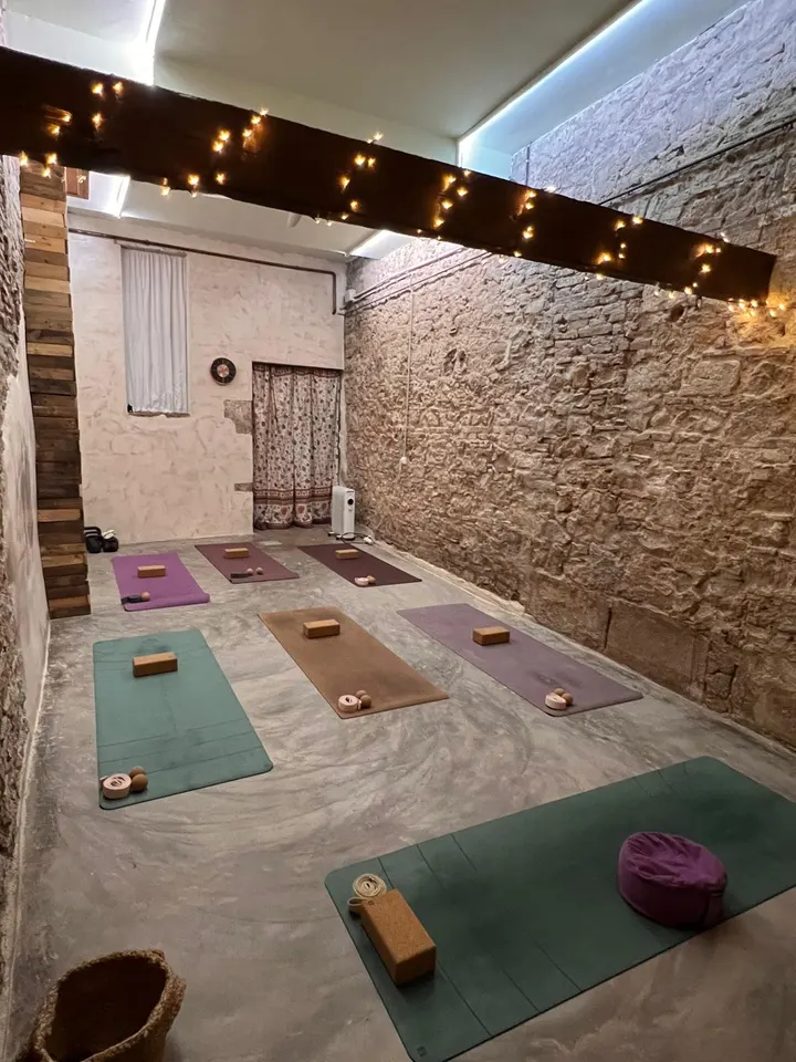 Tarakam Yoga — yoga-studio en Barcelona — 3