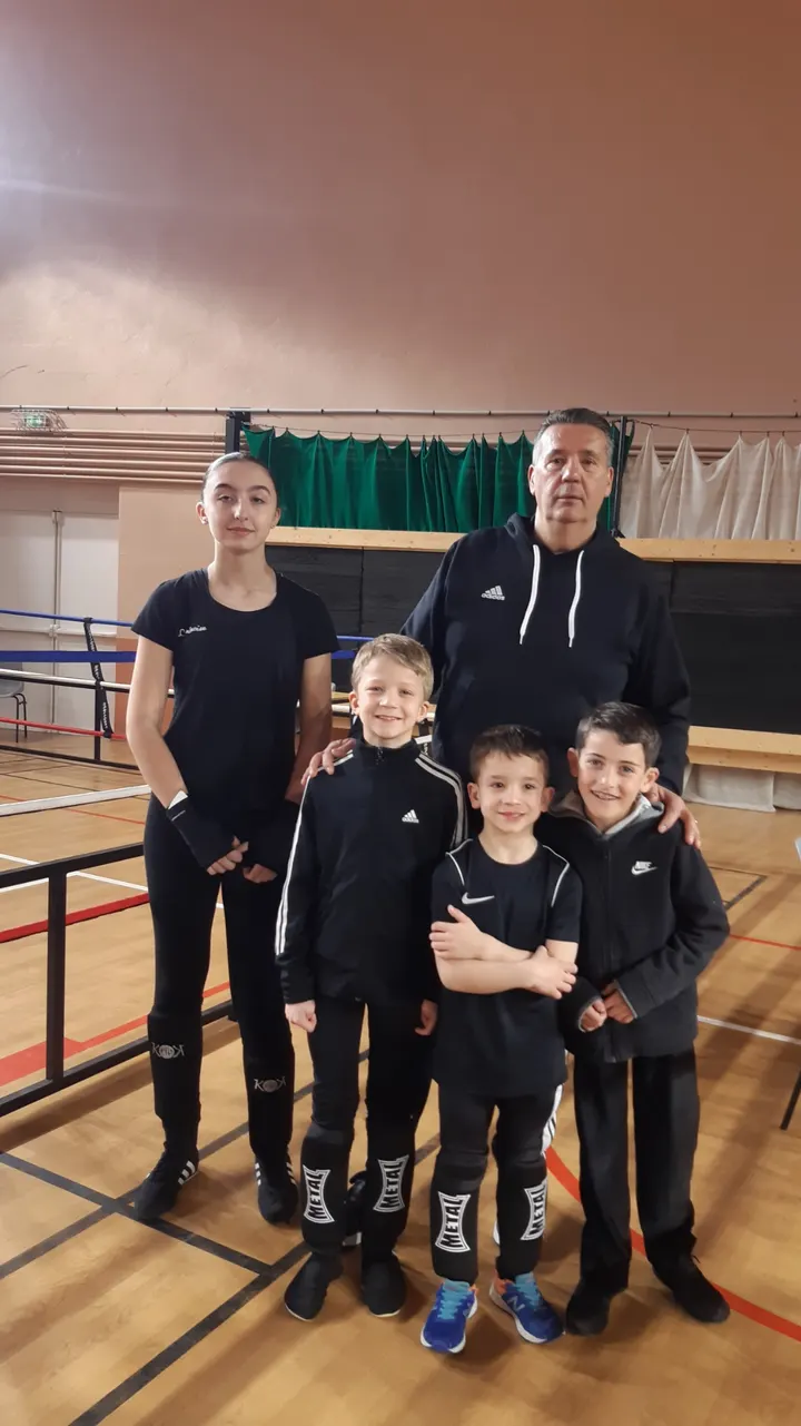 Savate Nimoise 30 — boxe-studio à Beausoleil, Nîmes — 2