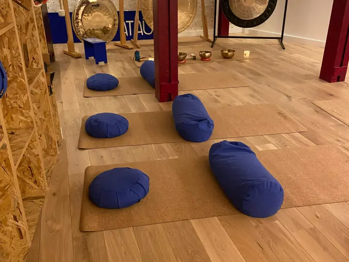 Olybe Aum — Yoga à Paris 20e Arrondissement, Paris