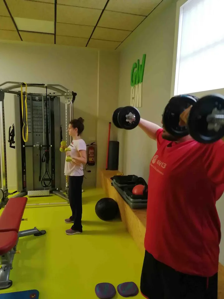 IKER LARRIMBE (Entrenador Personal) — entrenamiento personal-studio en Vitoria-Gasteiz — 3