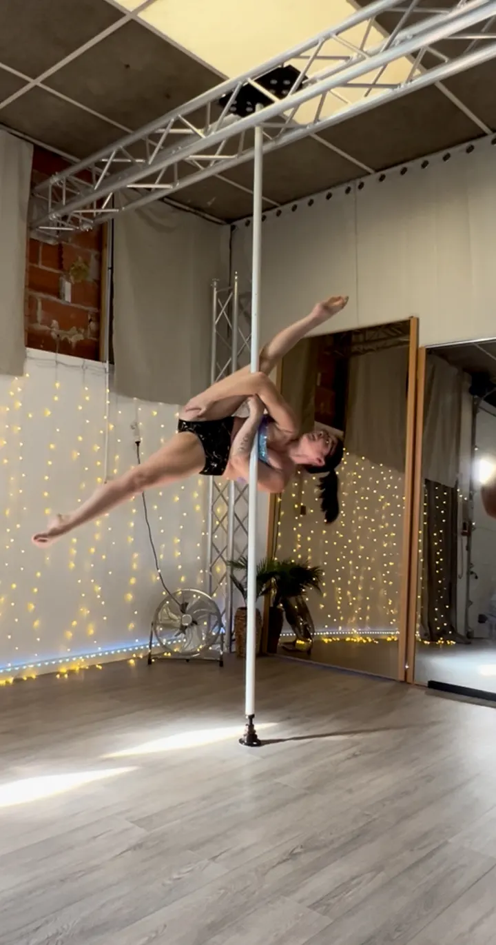 Nella Pole Dance — pole fitness-studio à Toulouse — 5