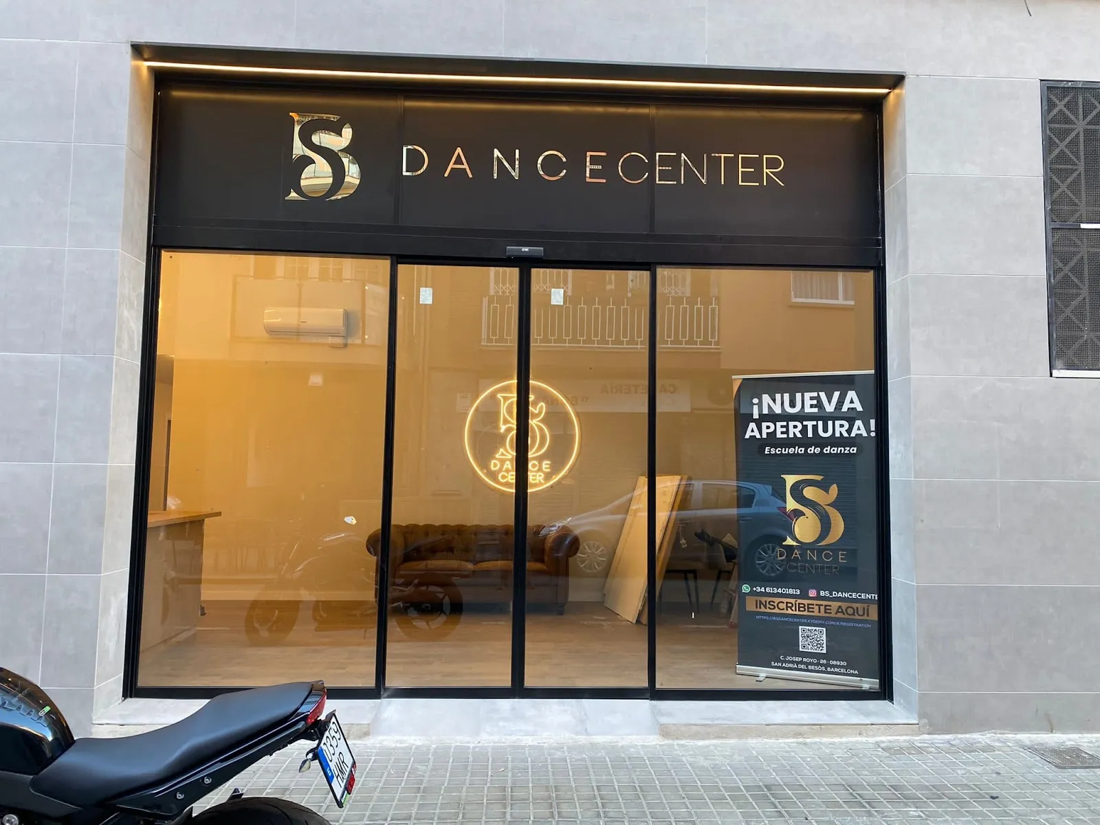 STERLING DANCE STUDIO S.L. — baile-studio en Sant Adrià de Besòs — 5