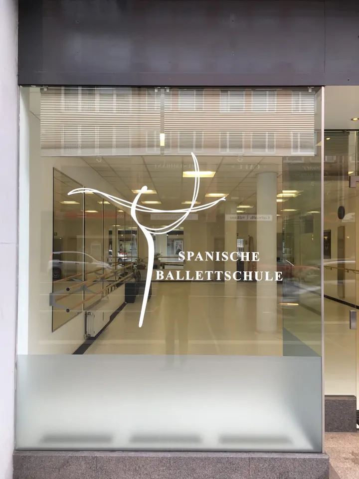 Spanische Ballettschule — tanz-studio in Innenstadt, St. Ulrich-Dom, Augsburg — 2