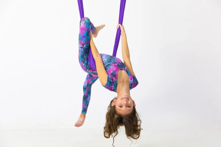 AWMA Pole Dance & Aéreos / Tienda — träningsstudio-studio i Horta-Guinardó, Barcelona — bild 2