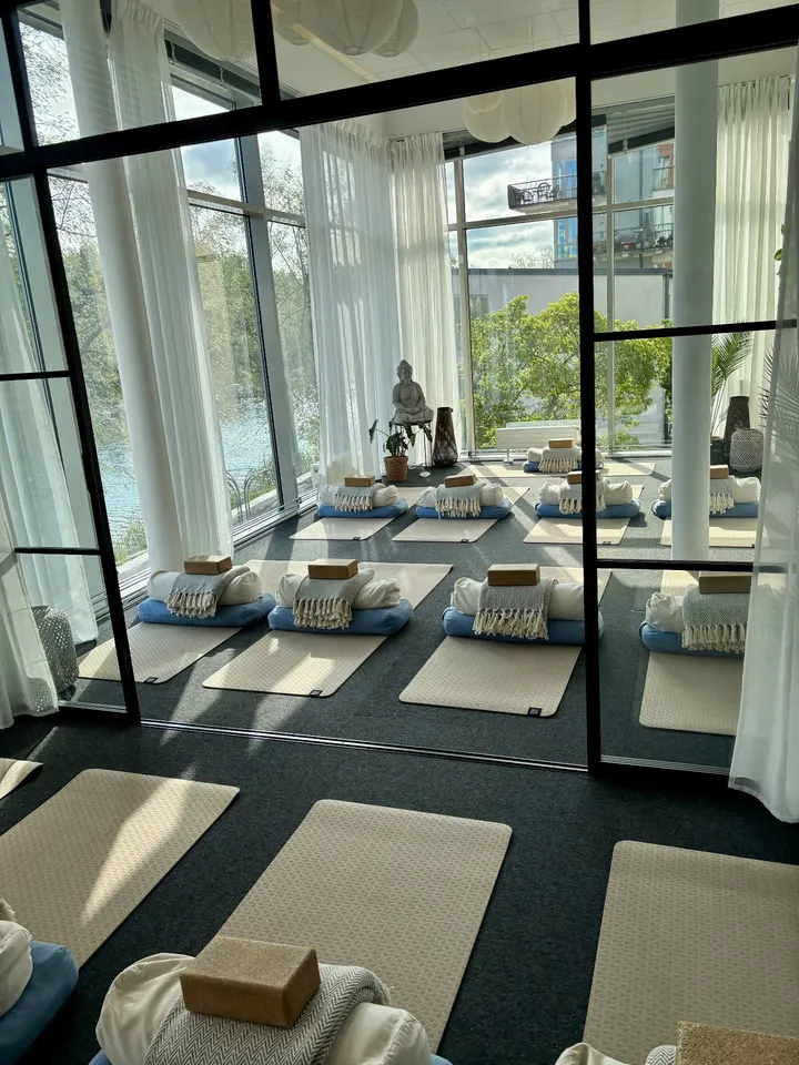 Din Egen Tid AB - Gravidyoga Stockholm — yoga-studio in Stockholm — 3
