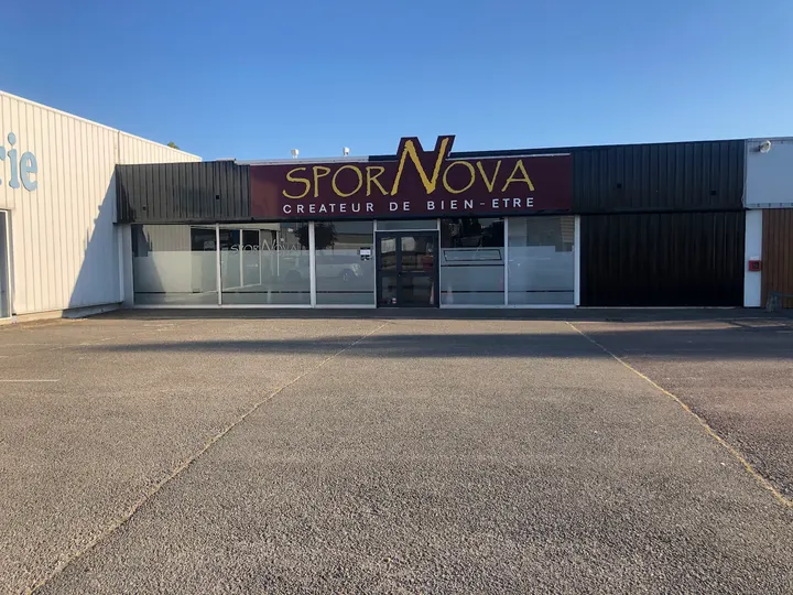 Spornova-Ames Fitness — salle de fitness-studio à Luisant — 3