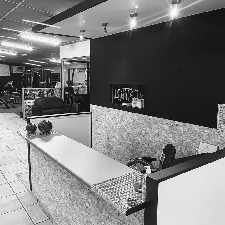 Spornova-Ames Fitness — salle de fitness-studio à Luisant — 4