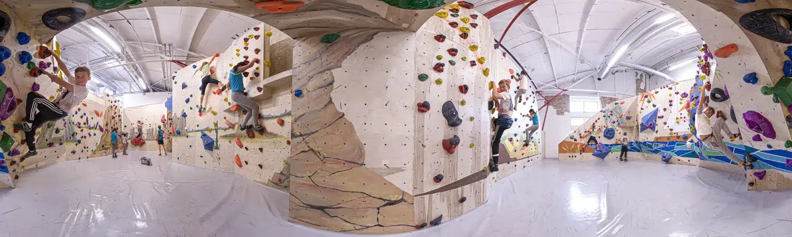E4 Boulderhalle Nürnberg — bouldering-studio i Nürnberg — 4