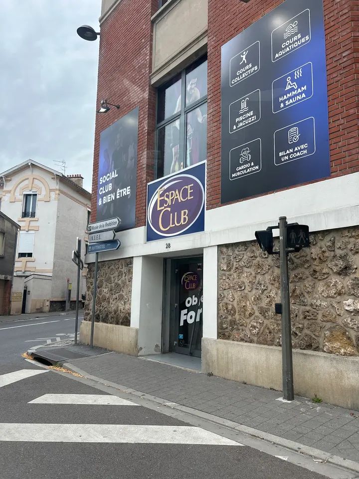 Salle de sport REIMS - GYM K Courcelles — Salle de fitness à Port Sec, Reims