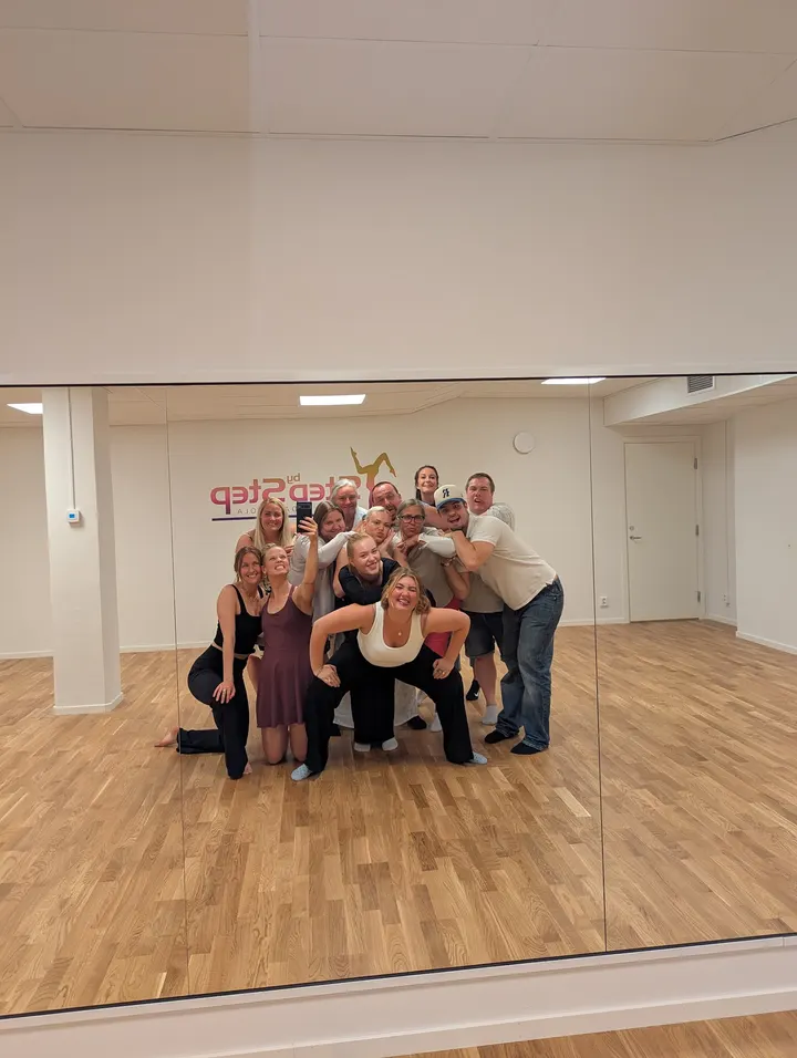 Step by Step Dansskola, Gävle — dance-studio i Brynäs, Gävle