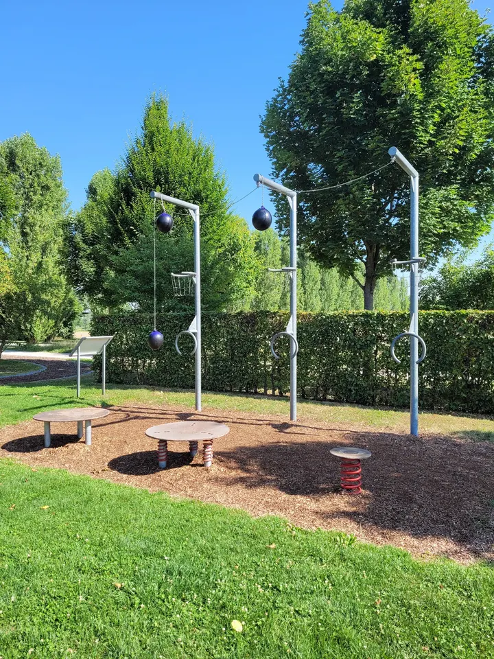Hallbergmoos Calisthenic Park — calisthenics-studio in Hallbergmoos — 3