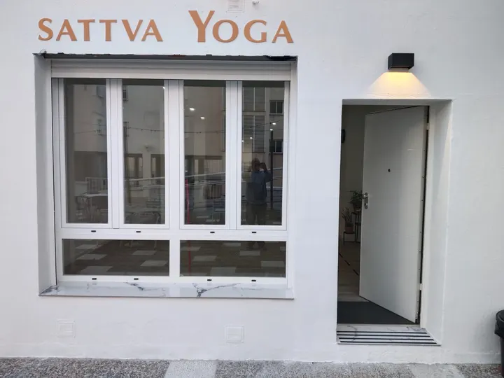 Sattva Yoga y Masajes — yoga-studio en Málaga — 3