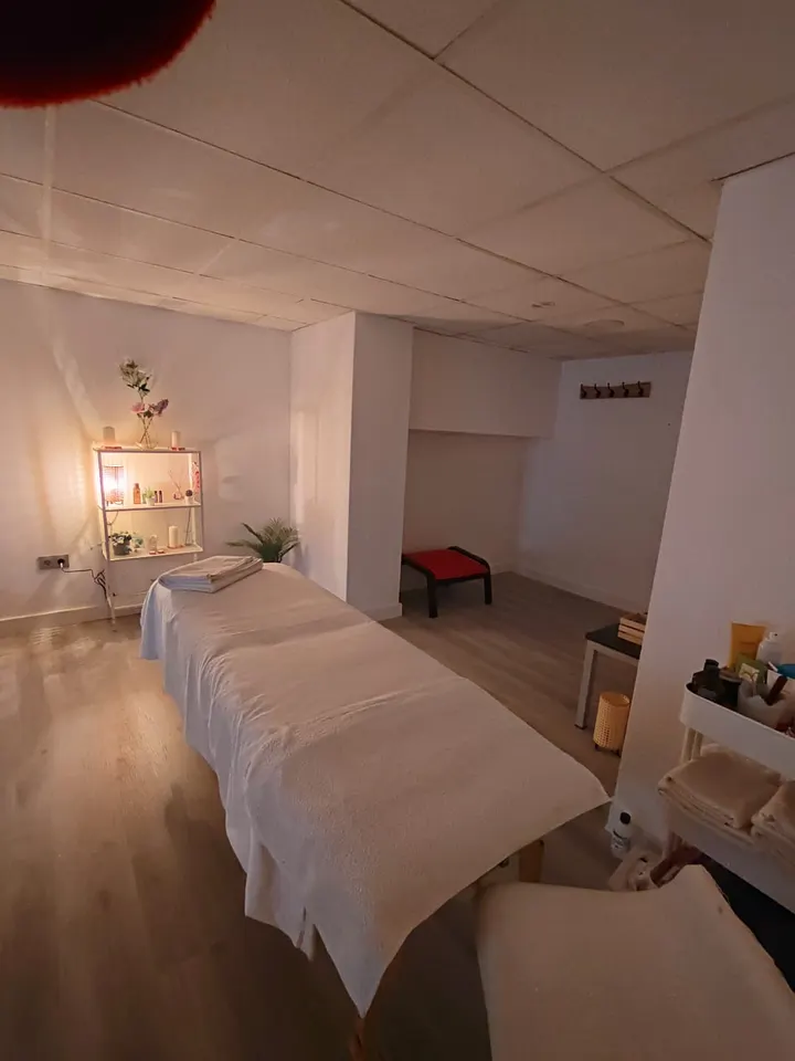 Sattva Yoga y Masajes — yoga-studio en Málaga — 5