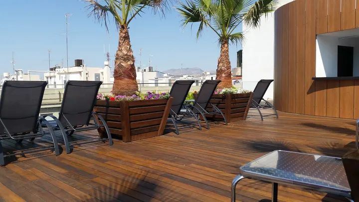 Cosmopolitan Elche — estudio de fitness-studio en Carrús Est, Elche — 3