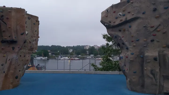 Klättringssvampar — bouldering-studio i Södertälje — 2