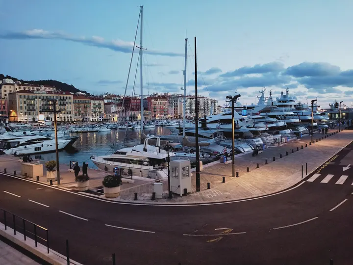 Kc Nice Port — Salle de fitness au Port, Nice
