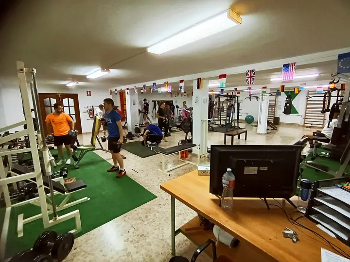 Gym Garage — estudio de fitness-studio en Almedina — 2